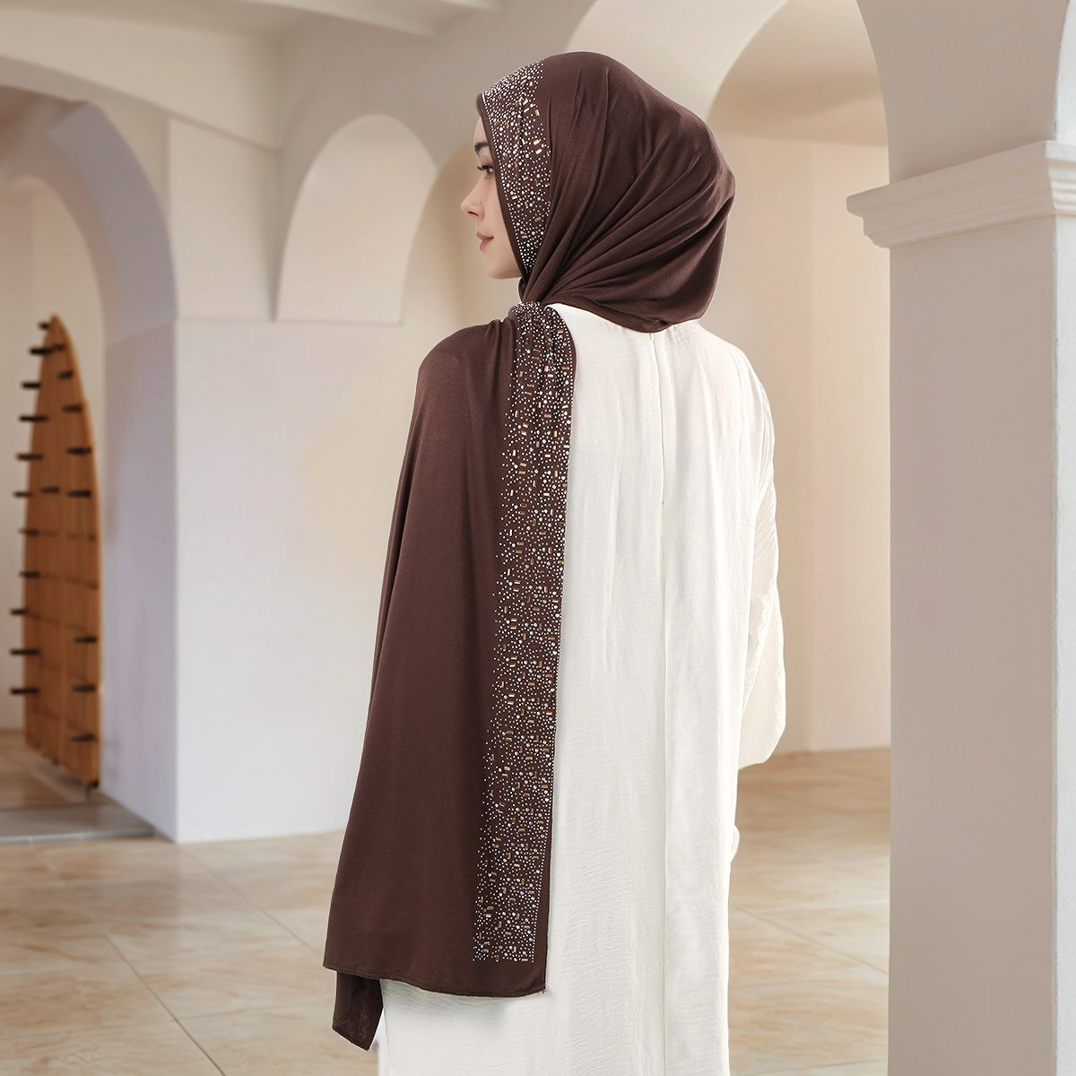 Lüks Rhinestone Başörtüsü Eşar - Embroidery Hijab incelemesi ve fiyatı
